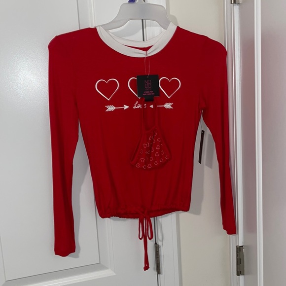 XS Shirt and Mask - Picture 1 of 2